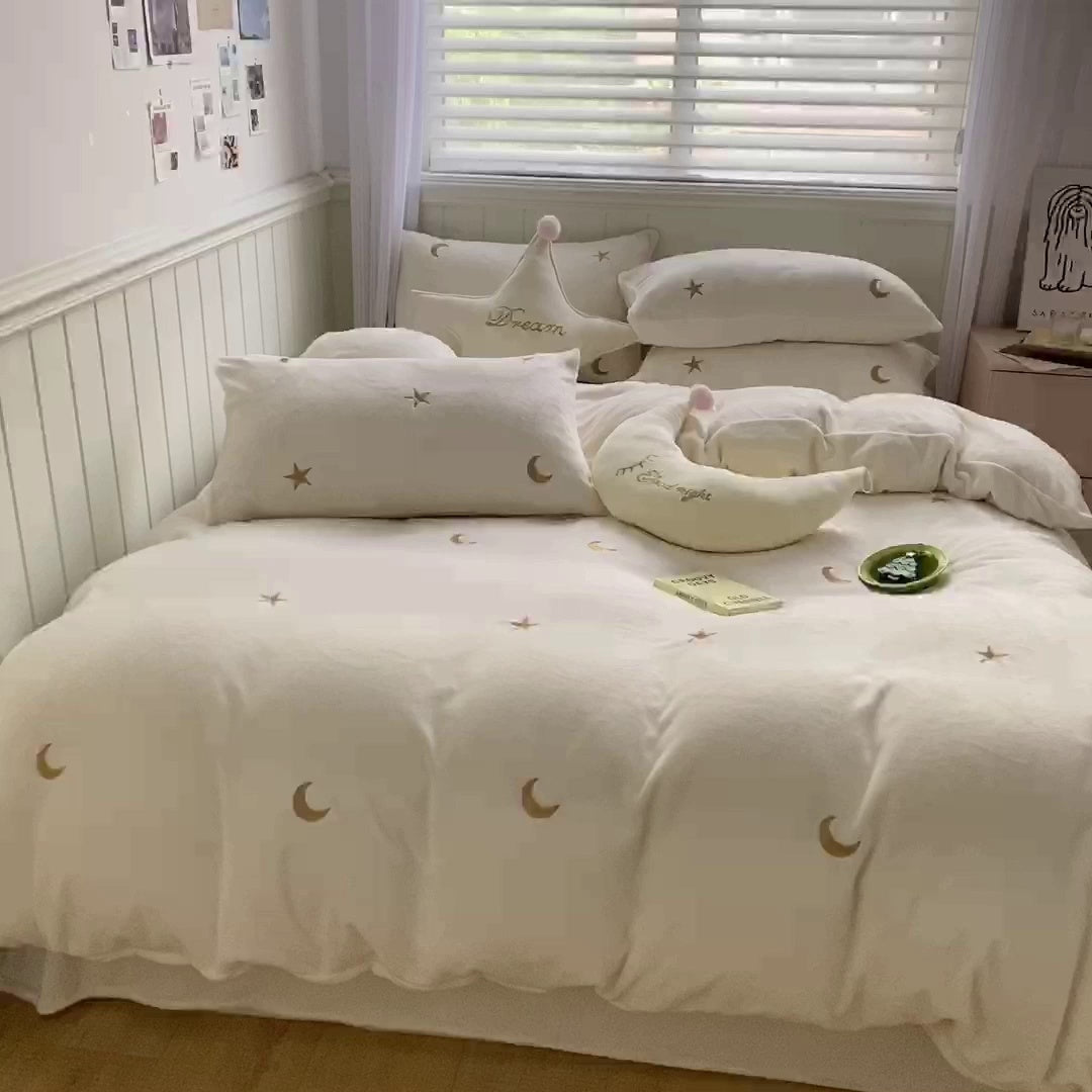 Healing Princess Style Double Sided Velvet Coral Velvet Bed Sheets